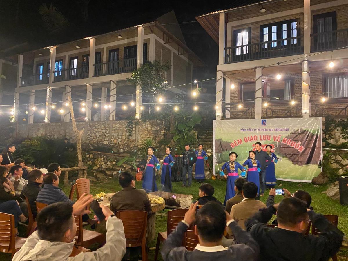 فندق Coc Poucفي  Ba Be Lakeside Bungalow المظهر الخارجي الصورة